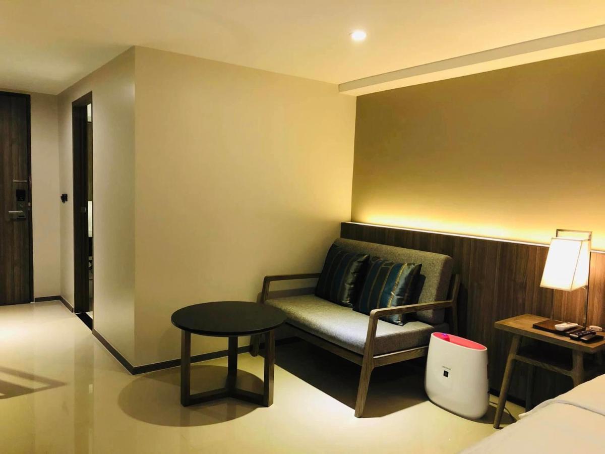 The Madera Lodge Pattaya Jomtien Beach Exterior photo