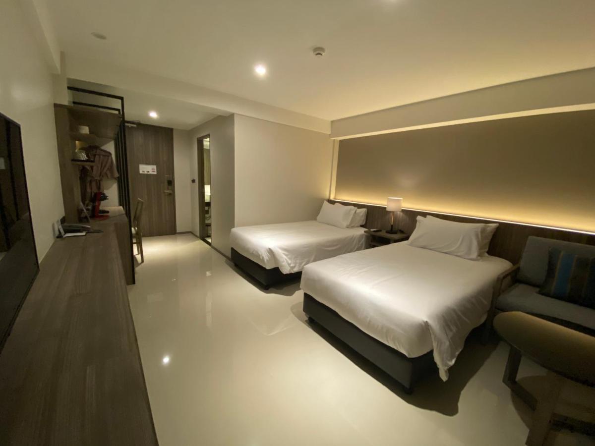 The Madera Lodge Pattaya Jomtien Beach Exterior photo